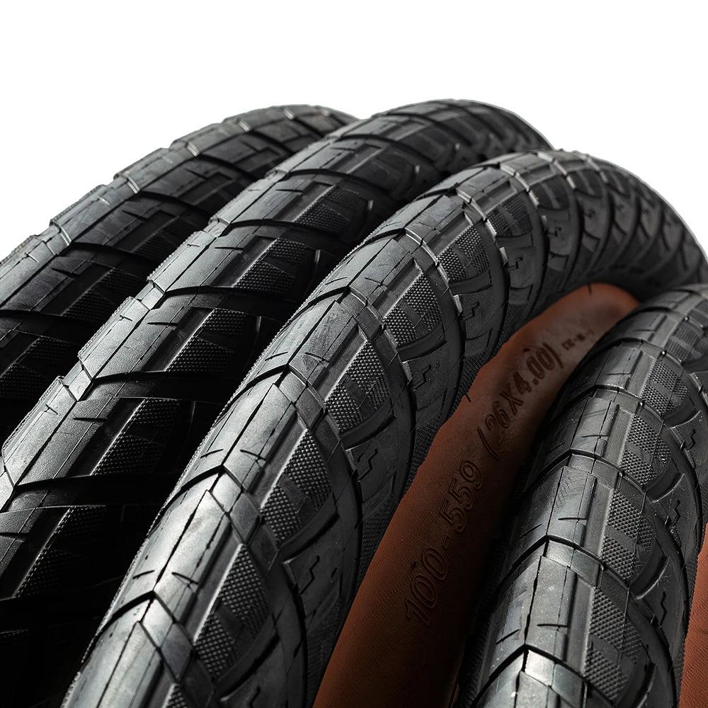 CST Big Boat 20x4.0 26x4.0 Fat Tire